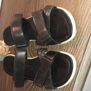 Ecco black strappy sandals trimmed with white Size 41 usa 10